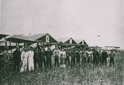 写真２０　移転後の航空学校（『航空時代』より）