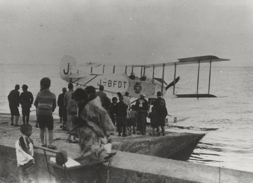 写真２２　大森海岸での試験飛行